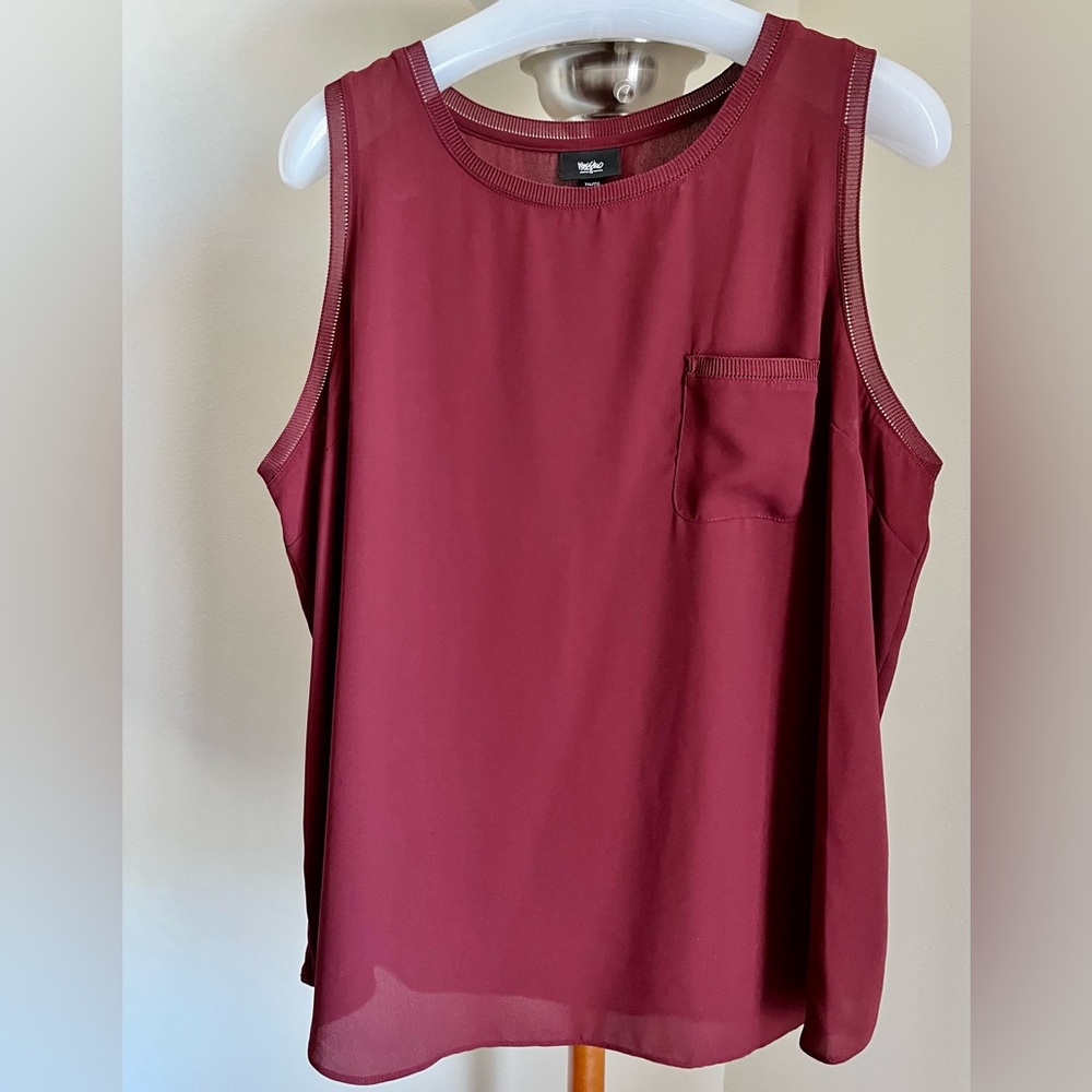 Maroon Mossimo tunic top. Size XXL.